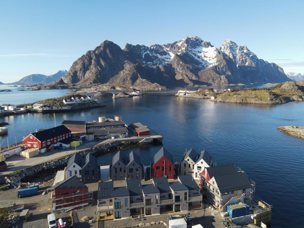 Modern Apartment In Henningsvaer Bagian luar foto