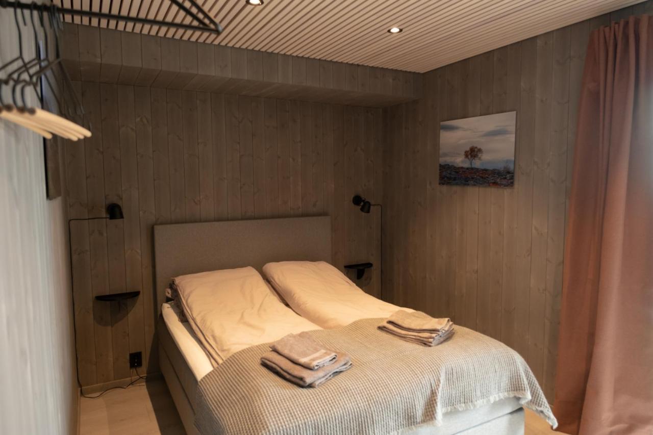 Modern Apartment In Henningsvaer Bagian luar foto