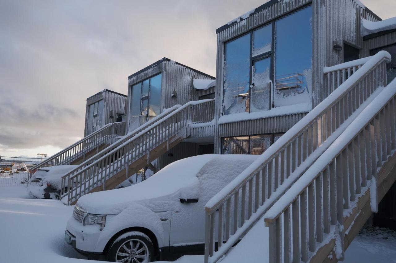 Modern Apartment In Henningsvaer Bagian luar foto